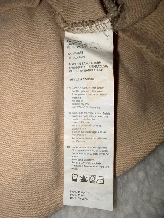 Charlotte Russe Beige Manhattan Graphic Tee - Picture 3 of 6